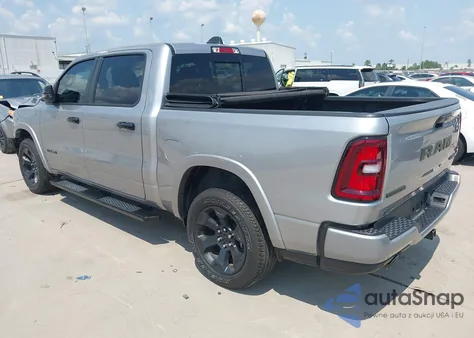 2025 Ram 1500 Big Horn 4X4 5'7 Box из США, поврежденный, VIN 1C6SRFFP3SN521880